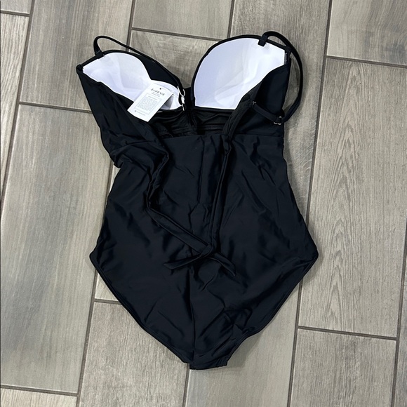 One Piece Push-Up Swimsuit Black Medium With Bandeau Twist wrap front & Cutout - Picture 7 of 8